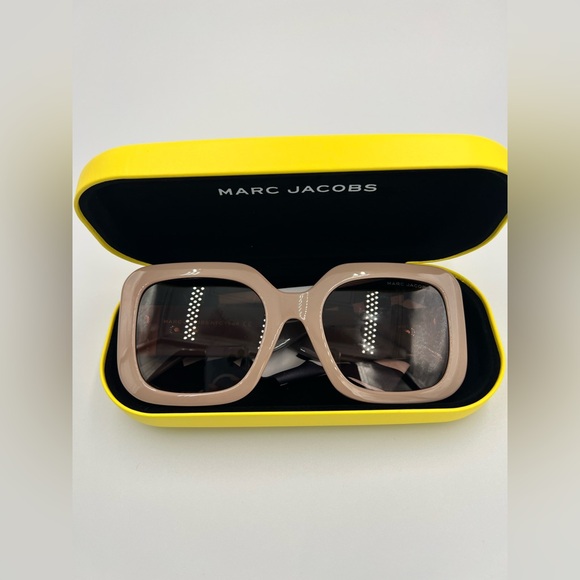 Marc Jacobs Sunglasses NWOT - Picture 4 of 5